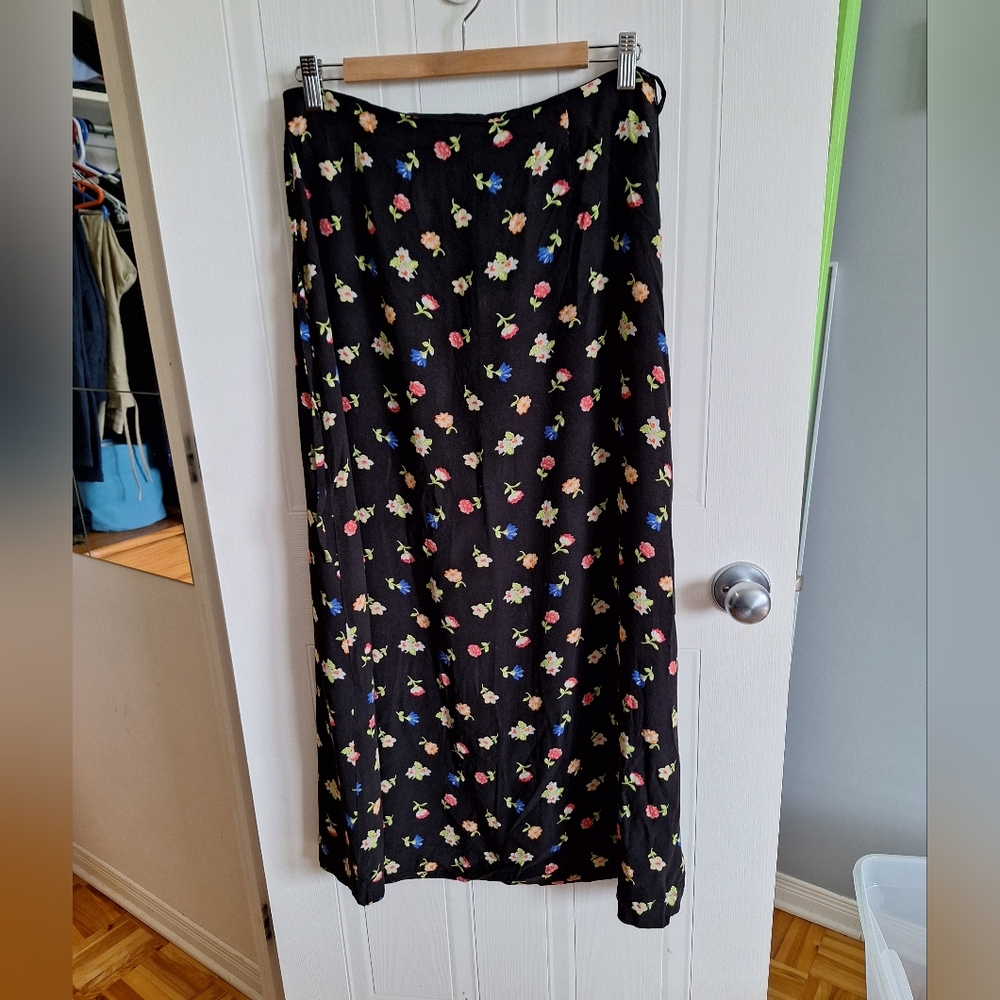Liz Claiborne Black Skirt with Colorful Floral Design